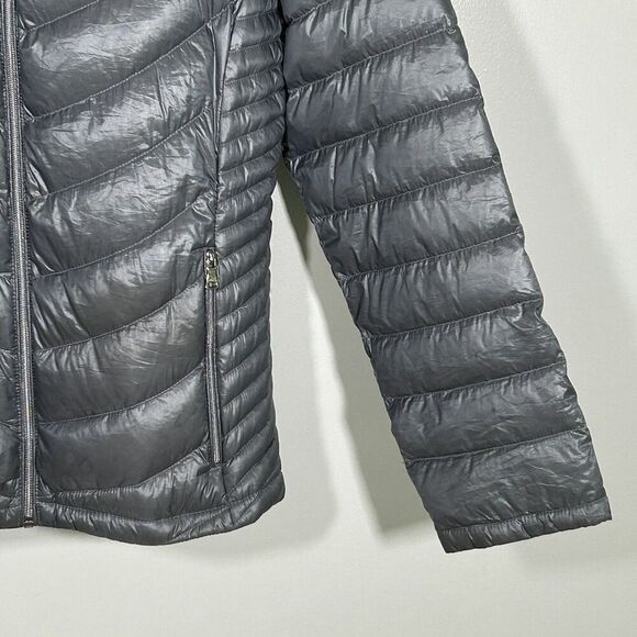 Calvin Klein Packable Lightweight Premium Down Jacket Size Large Grey Quilted - Picture 4 of 6
